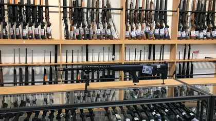Noua Zeelandă anunţă interzicerea vânzărilor de arme de asalt