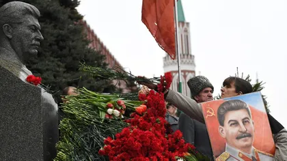 Mesajul unei mişcări anticomuniste la mormântul lui Stalin: 