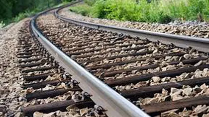 TRAGEDIE PE LINIA FERATĂ. Un bărbat a fost lovit mortal de tren. Teribilul accident s-a petrecut între Chitila şi Giuleşti