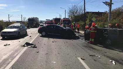 Patru răniţi într-un accident la Cluj: patru autovehicule au fost implicate