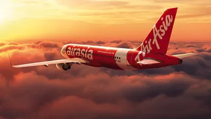 Tragedie la bordul unui avion AirAsia. Un bebeluş a murit în braţele unei pasagere
