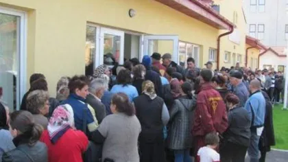 Un primar din Botoşani a convins 400 de asistaţi social să iasă la muncă