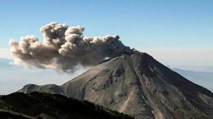Alertă în Japonia. Vulcanul Aso a intrat în faza de erupție