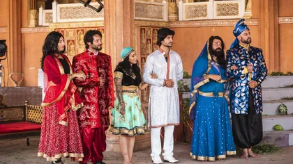 FINALA ASIA EXPRESS 2019. Aventură indiană ca-n filme, au jucat la Bollywood şi au făcut karaoke FOTO