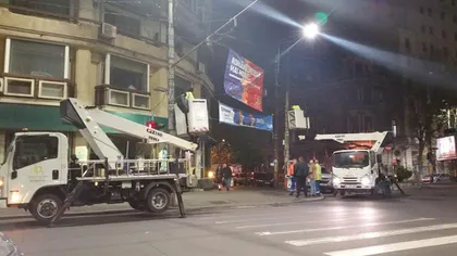 Alianţa USR PLUS reclamă amplasarea bannerelor PSD cu maşinile companiilor municipale