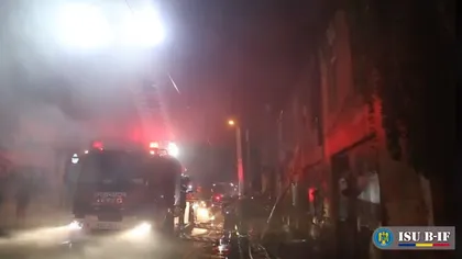 Incendiu violent în Bucureşti în a doua zi de Paşti - VIDEO
