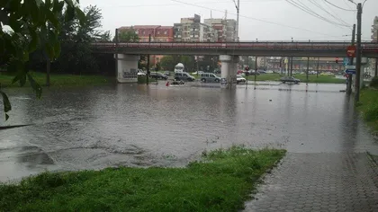Avertizări de inundaţii pentru mai multe zone din vestul ţării