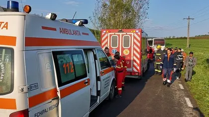 Accident provocat de un şofer beat, în Mureş. A intrat cu maşina într-un autobuz, sunt patru răniţi