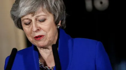 Lovitură dură pentru Theresa May: Parlamentarii îi cer să stabilească data în care va demisiona