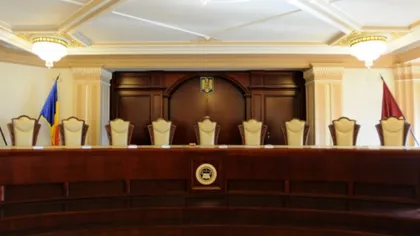 Curtea Constituţională amână din nou decizia pe sesizările privind modificările la Codurile penale