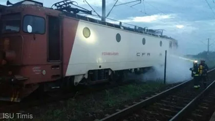 Alertă! Călătorii din trenul InterRegio Bucureşti-Timişoara, evacuaţi după un incendiu la locomotivă
