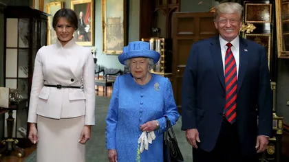 Donald Trump a sosit la Buckingham. Se întâlneşte cu Regina Elisabeta a II-a a Marii Britanii GALERIE FOTO