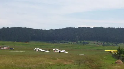 Accident aviatic în Braşov. Un aparat s-a prăbuşit la aterizare