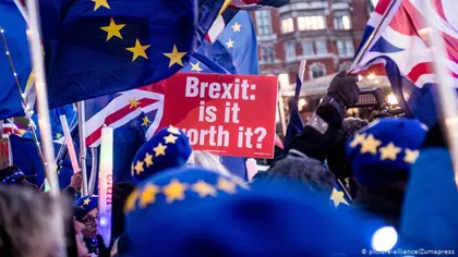 Brexit: liderul laburiştilor îl provoacă pe viitorul prim-ministru să organizeze un nou referendum