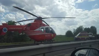 Carambol pe Autostrada Bucureşti - Piteşti. Traficul, blocat pentru ca o persoană rănită să poată fi preluată de elicopterul SMURD