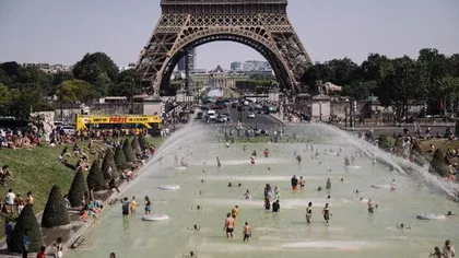 Record de temperatură la Paris. Termometrele au urcat joi la cele mai ridicate valori din istorie, în capitala Franţei