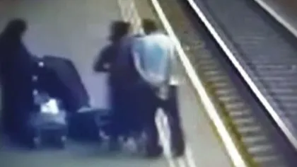 Un băiat de 8 ani a murit după ce a fost împins de pe peron de un bărbat în gara din Frankfurt