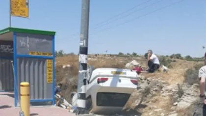 Israelieni răniţi într-un atac cu maşină, într-un atac palestinian