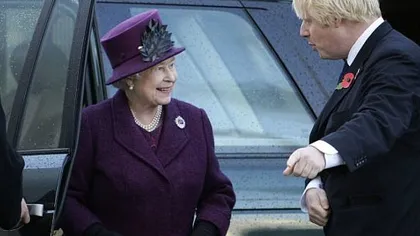 Regina Elisabeta a II-a a Marii Britanii deschide calea unui BREXIT FĂRĂ ACORD. Parlamentul a fost suspendat
