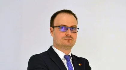 Alexandru Cumpănaşu şi-a depus candidatura pentru alegerile prezidenţiale. 
