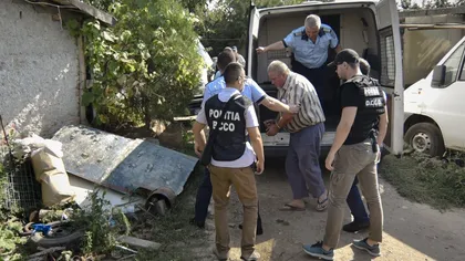 Poliţistul care a stat singur cu Gheorghe Dincă înainte să mărturisească uciderea Alexandrei şi Luizei, dus de urgenţă la spital