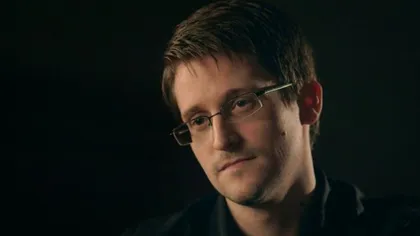 Edward Snowden, fost angajat al Agenţiei de Securitate Naţională, îşi publică informaţiile confidenţiale