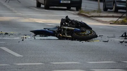 Accident în Capitală, o motocicletă s-a ciocnit de un autoturism la Aviatorilor
