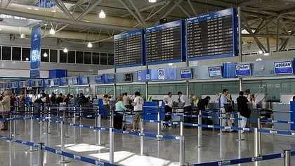Incident pe aeroport: o româncă a fost prinsă de către autorităţile elene cu sute de cărţi de identitate pe numele altor persoane