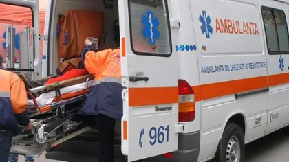 Femeie rănită grav într-un accident rutier, plimbată între spitalele din Iaşi şi Vaslui