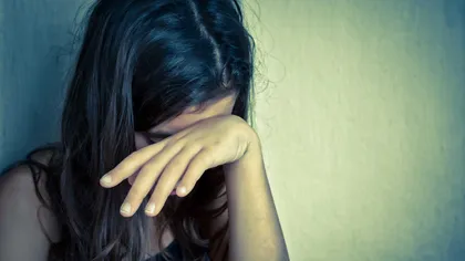 O fată de 15 ani, dintr-un centru de plasament, forţată să se prostitueze de un bărbat din Mediaş