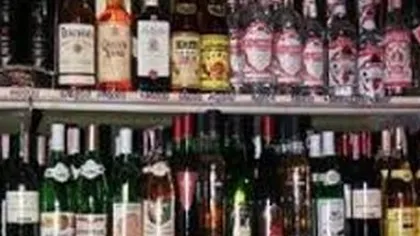 Cinci oameni au murit după ce au băut într-un bar din Prahova. Cârciumarul este judecat pentru omor calificat
