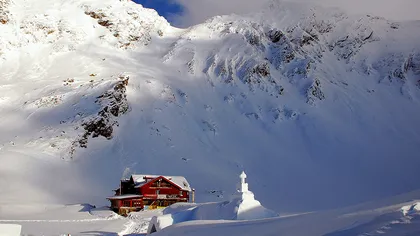Stratul de zăpadă are 22 cm la Bâlea Lac. Imagini LIVE oferite de camerele de supraveghere VIDEO