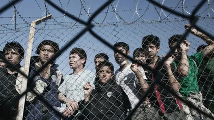 Grecia anunţă măsuri drastice: închidem uşa migranţilor ilegali
