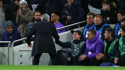 LIGA CAMPIONILOR. Un copil de mingi a dat pasa decisivă la golul egalizator al lui Tottenham. Însuşi Jose Mourinho l-a felicitat VIDEO