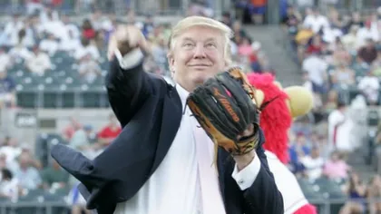 Lui Trump îi place să vorbească despre baseball, şi nu despre procedura de destituire din Congres