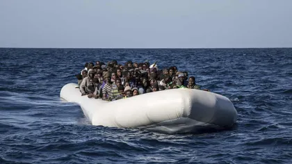 Navă scufundată, sunt cel puţin 57 de migranţi morţi. 