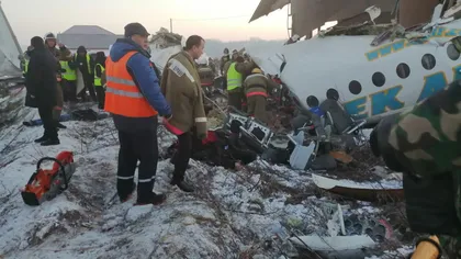 Tragedie aviatică: Avion cu 100 de pasageri la bord s-a prăbuşit în timpul decolării VIDEO