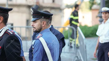 Un român arestat în Italia a încercat să fure o maşină de poliţie şi i-a bătut pe poliţişti