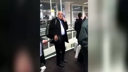 Raed Arafat, apostrofat de un protestatar Rezist pe aeroport. 