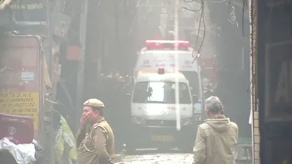 Incendiu violent la o fabrică din India, cel puţin 43 de muncitori au murit VIDEO