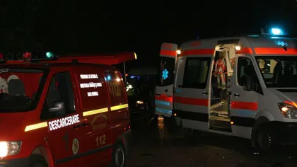 Accident şocant în Bucureşti, cu 21 de victime. Sunt implicate o ambulanţă, un microbuz şi patru autoturisme UPDATE