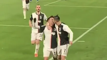Totul a fost filmat! Imaginea în care Cristiano Ronaldo l-a sărutat pe gură pe Paulo Dybala a devenit virală pe Internet