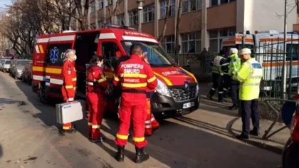Cercetări pentru vătămare corporală din culpă în cazul şcolii din Bucureşti! 18 elevi au ajuns la spital după o dezinsecţie