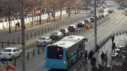 FOTO VIRAL: Trafic nebun în Bucureşti şi când strada e goală