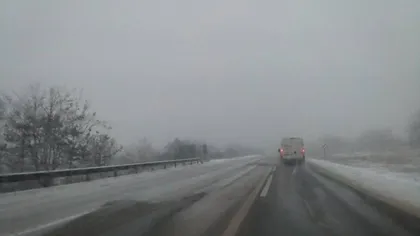 Atenţie, şoferi! Ninsoare pe A1 Sibiu-Deva şi carosabil parţial acoperit cu zăpadă pe secţiunea Deva-Nădlac
