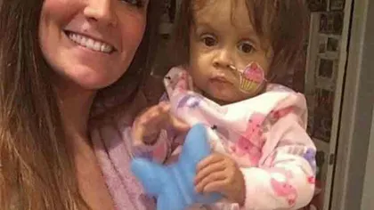O fetiţă de 9 luni a fost salvată de bona ei! Părinţii au rămas şocaţi de gestul tinerei