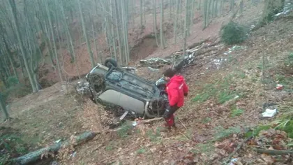 Accident grav pe Transfăgărăşan. O maşină a căzut într-o râpă