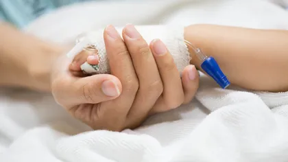 Copilul care a ajuns în comă la spital după o anestezie la dentist a murit