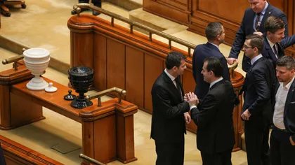 Oamenii care ar putea răsturna Guvernul PNL. Doi parlamentari plecaţi la Pro România revin în PSD. Ce şanse are moţiunea de cenzură