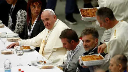 Palatul de la Vatican se transformă în adăpost pentru săraci. Papa Francisc şi-a dat acordul